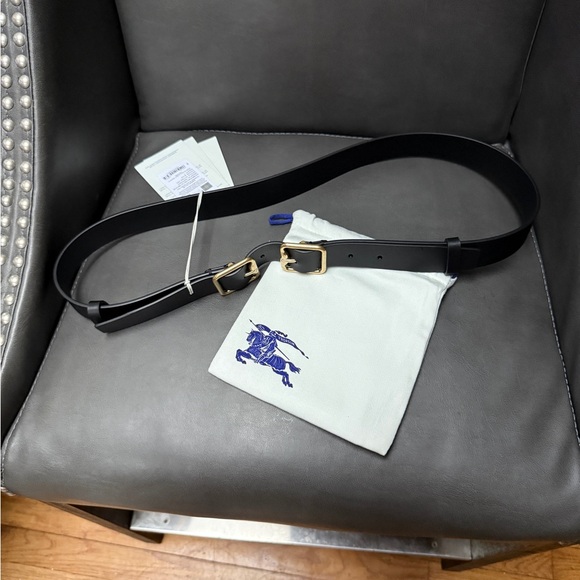 Burberry Black and Gold Leather Belt main image 9